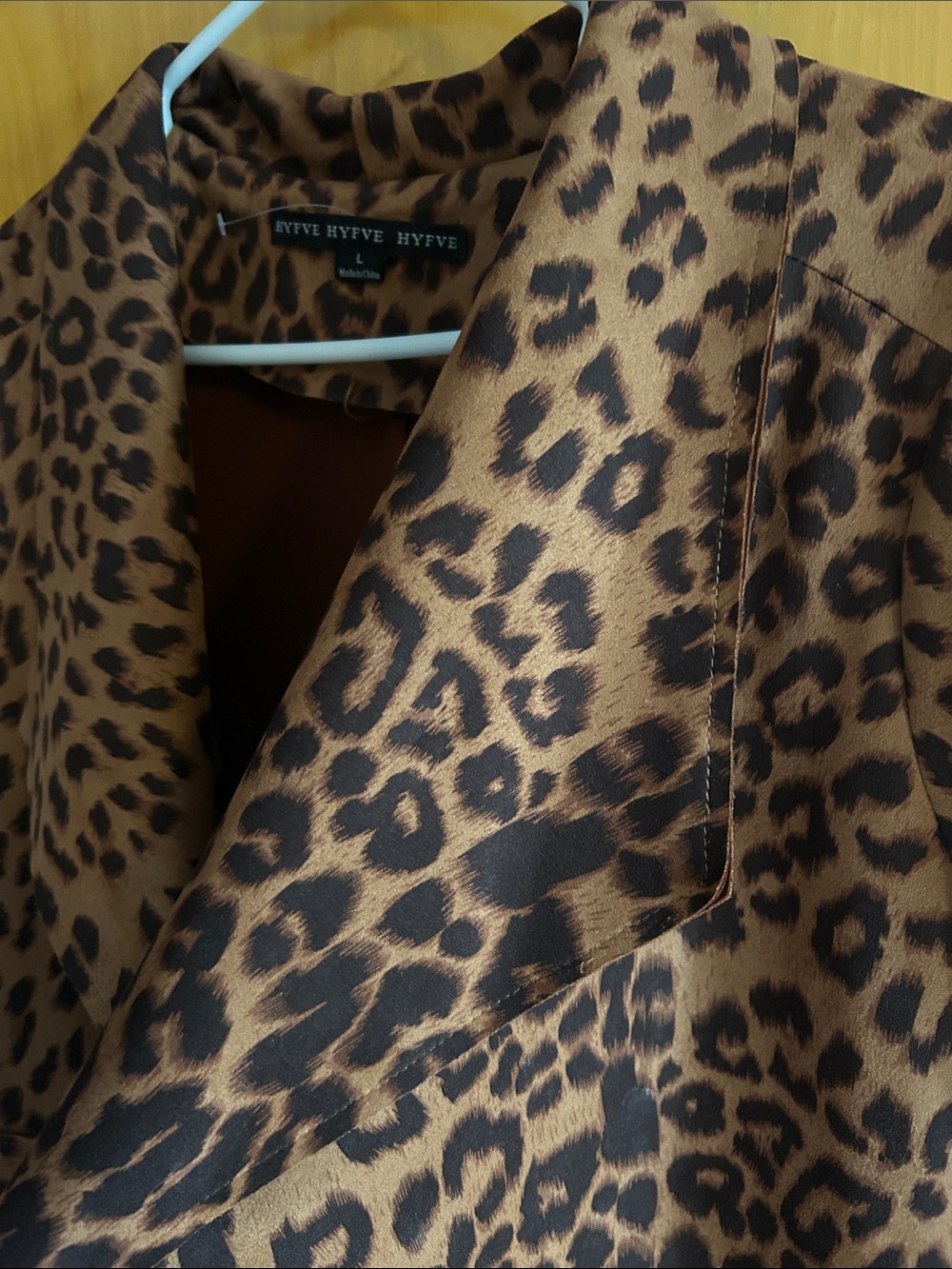 HYFVE Leopard Print Open-Front Blazer Jacket in Brown and Black - Picture 4 of 6
